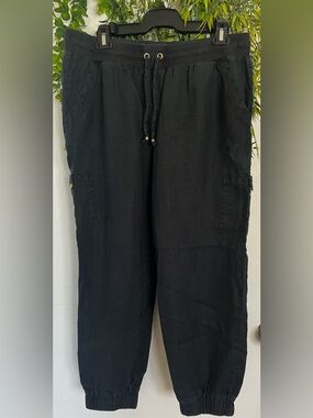 Black & Green Relaxed Cargo Pants with Side Pockets